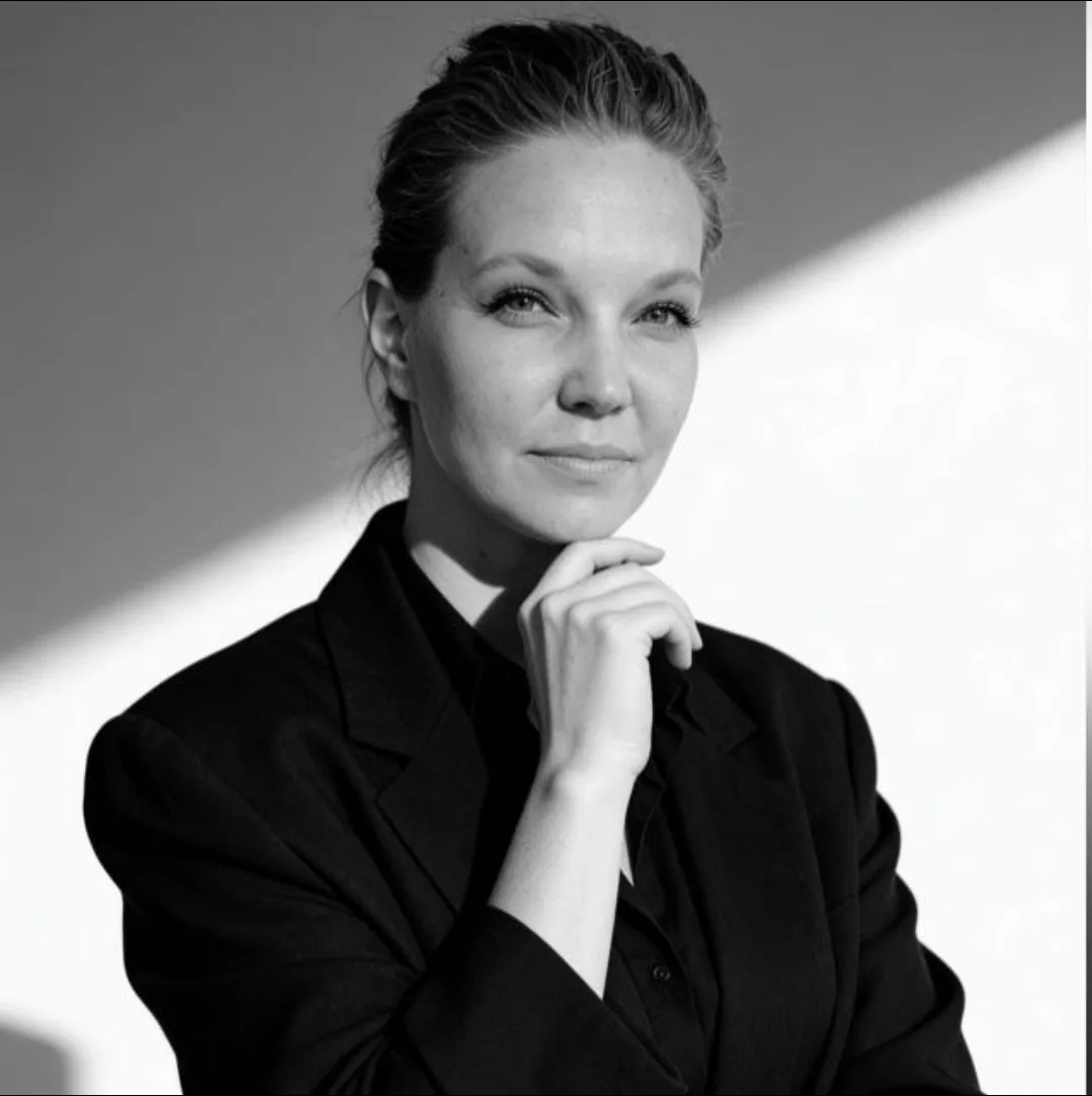 Simona Gür